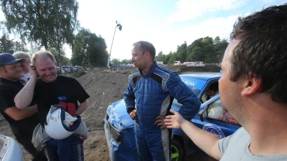 Många ungdomar kommer underifrån, organisationen är väloljad likt Vätternrundan, och ledningen är både lyhörd och vårdar det gamla. Folkracefestivalen har en bra framtid, tycker Jens Bollius.