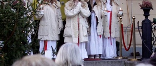 Tomtefamiljen Johansson på torget