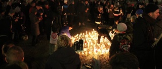 Ljus manifestation mot en mörk framtid