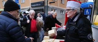 BILDEXTRA: Tomasmarknaden lockade många