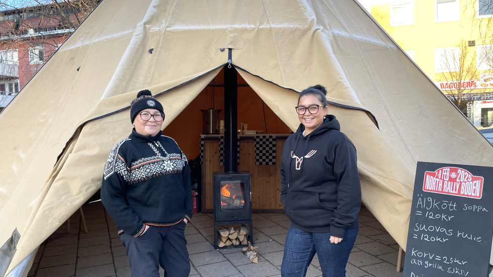 Maria och Nazuk Turdieva bjöd på norrbottniska delikatesser under SM-tävlingarna i Boden
