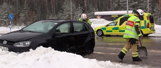 En man till sjukhus efter dagens trippelkrock utanför Målilla