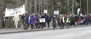 Marscherar mot rasism