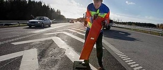 Nu rullar trafiken på nya motorvägen