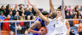 Bildspel: Samtliga basketbilder från kvällens match