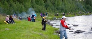 Stefans harr gav en forsbåt