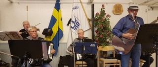 Nya ledamöter, sång och musik 