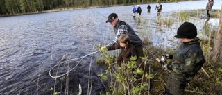 Drömrödingen lockar fiskare till Sjulsmark