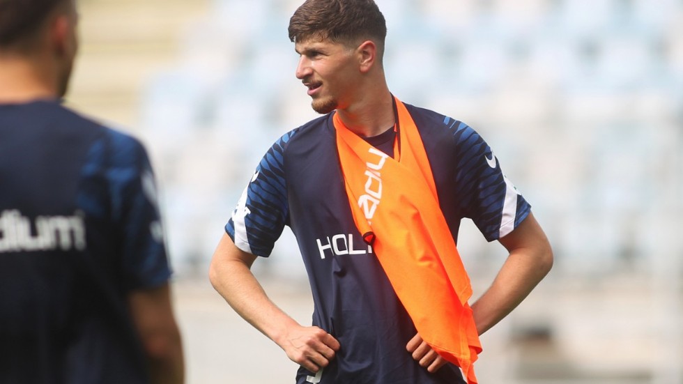 Emanuel Chabo.