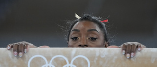 Simone Biles till final med ett nödrop