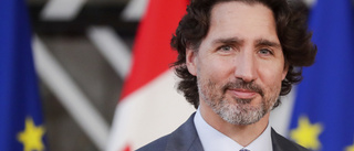 Trudeau får sitta kvar