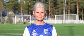 Nu väntar avgörandet – Lina, 18, kan skjuta Storfors till division 1: "Jag hoppas bidra med mål"