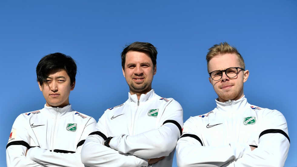 Johan Holmqvist, Patrik Nilsson och Viktor Jonsson utgör Moröns tränartrio under kommande säsongen i elitettan.