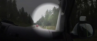 TV: Se när tjuven filmar då han flyr från polisen – i 150 km/tim