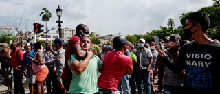 Tusentals kubaner i protest mot regeringen