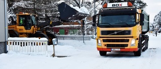 Enorma snöhögar - då flyttas de