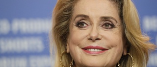 Deneuve får hedersguldlejon i Venedig