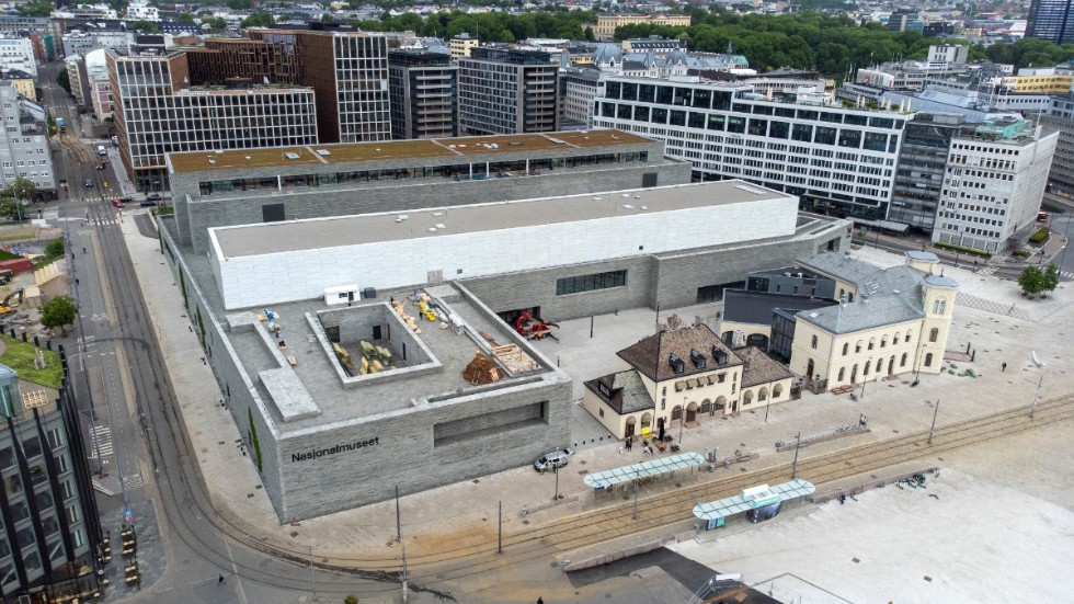 "Grå, ful betongklump." Nasjonalmuseet i Oslo har fått utstå kritik lik den som har riktats mot Liljevalchs Plus på Djurgården i Stockholm. Arkivbild.