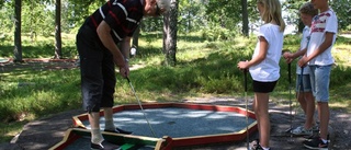 Minigolfbanan öppnat efter branden