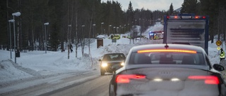 Trafikolycka med flera fordon inblandade