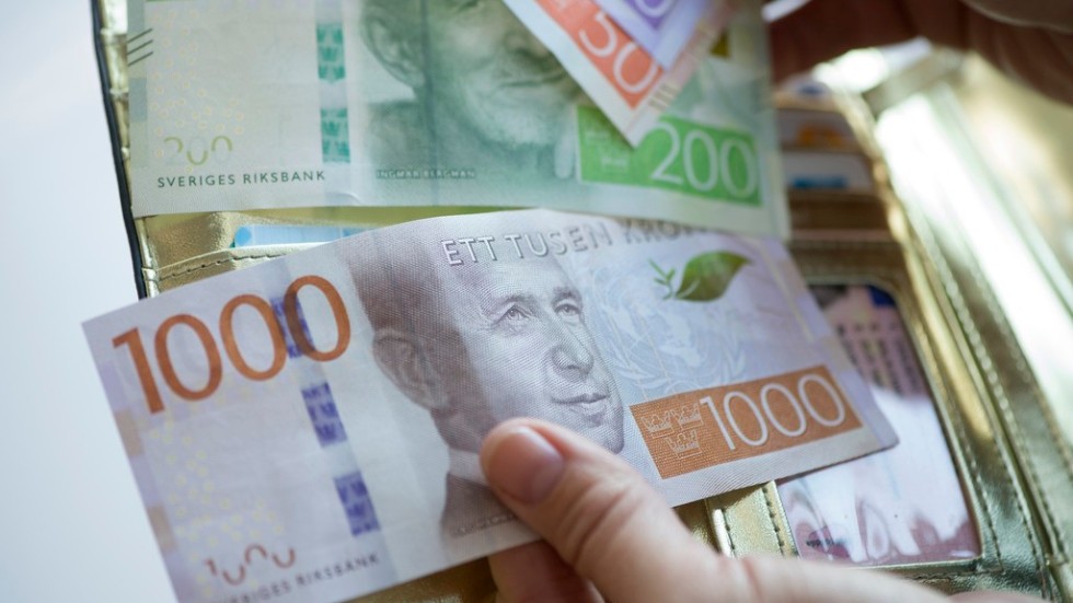 Kontanter var det enda riktigt säkra när flera Ica butiker fick problem med sina kortbetalningar på tisdagen.