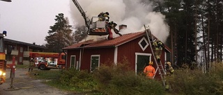 Lulebor uppmanas stänga fönster och dörrar efter brand