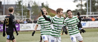 Bildextra: Derbydramatiken – här bilderna när Morön och Skellefteå FF drabbade samman på Skogvallen