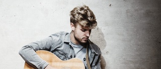 Sandro Cavazza till Eskilstuna