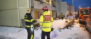 Brand på Arnö – två fick vård av ambulanspersonal