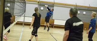 Volleybollgäng som snart kan fira 50 år vid nätet