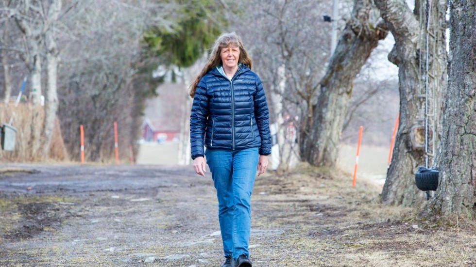 Kristina Hagfalk berättar att kvinnan i Strängnäs ändå lyckades hämta ut de paket hon beställde tack vare att hon även fått paketaviseringar från leveransföretagens olika mobilappar.