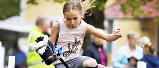 Lantlig folkfest med gemyt och fart