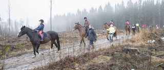 Dimmig påsklovsritt lockade många barn