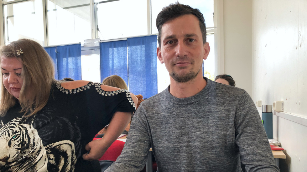 
Sergii Gamkiv jobbar redan inom skogsindustrin i Sverige. "Jag har lärt mig mycket svenska på jobbet men vill att den ska bli ännu bättre, därför är jag här nu", säger han. 