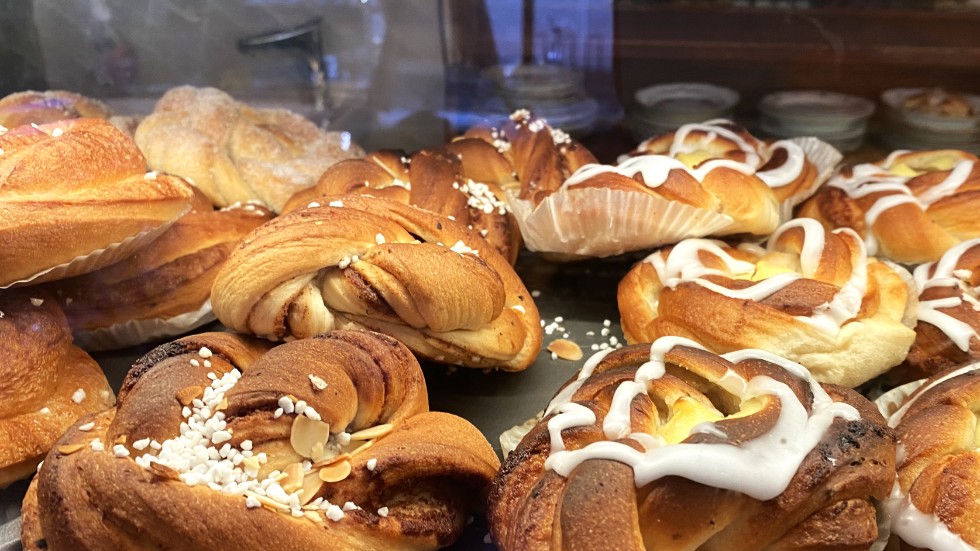 Konditori Kronan bakar vanligtvis sina bullar med mandelmassa.