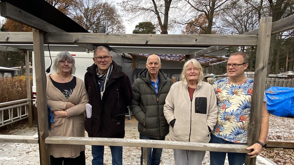 Caroline Fältskog, Tommy Jonsson, Leif Carlsson, Carina Arnstein-Thoms och Torbjörn Larsson hade gärna sett en annan lösning än att kasta ut alla samtidigt.