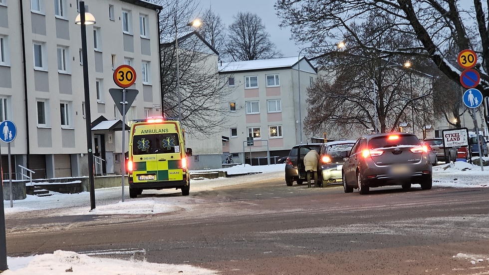 Ambulans på platsen för händelsen.