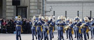 Arméns musikkår kapitulerar för sparkrav