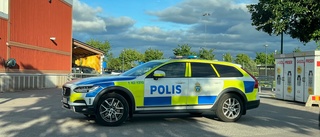 Berusad letade efter sin bil på Maxi-parkeringen