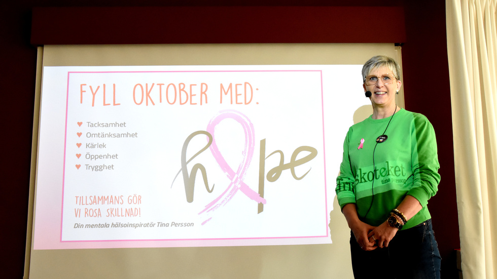 Tina Persson, mental hälsoinspiratör fokuserade i sin föreläsning "En svag nyans av rosa" på att ett förändrat tankemönster hos var och en skapar hållbara människor.