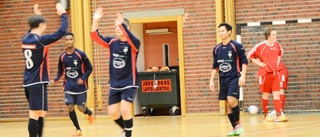 Jokkmokk visar framfötterna i futsal