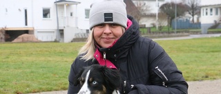 Elin, 43, efterlyser en hundrastgård • "Extra viktigt när det blir vinter" • Pekar ut en lämplig plats