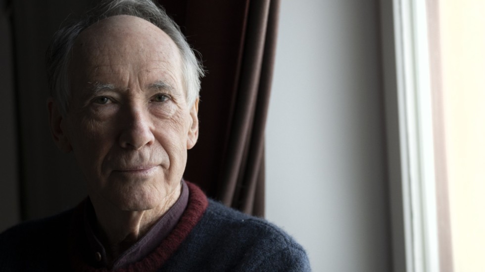 "Jag kände att jag kunde ge den här romanen allt från hela mitt liv" säger Ian McEwan.