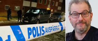 Polismannen togs ur tjänst direkt – ska ha möte idag • Chefen om skottlossningen: "Det är sällsynt" 