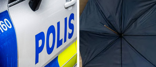 Åtal: 42-åring misshandlade man med pistol och paraply