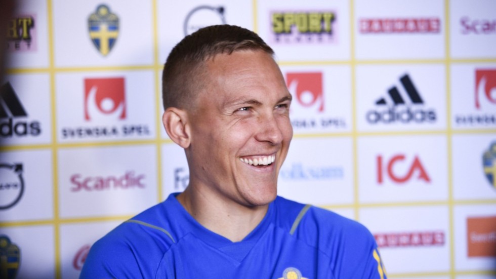 Ludwig Augustinsson tror att han kommer få matchminuter i sin nya klubb Aston Villa.