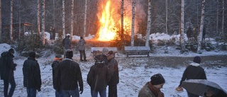 Blött valborgsfirande i Järvträs