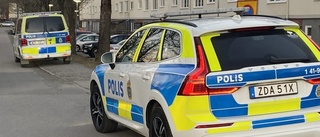 Stor polisinsats i Råbergstorp: "Inget pågående våldsbrott"