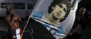 Maradona hyllades i Argentina