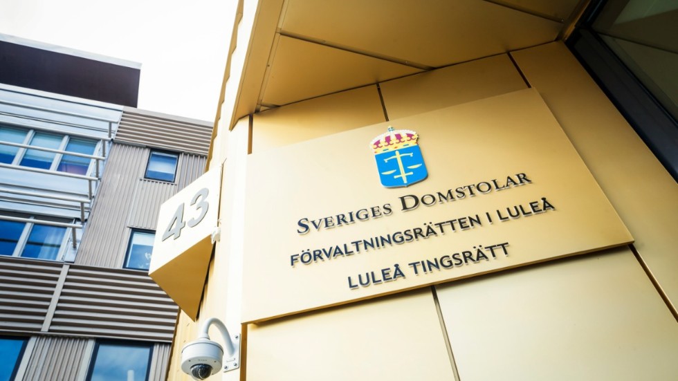 Luleå tingsrätt dömer en man till fängelse för grovt barnpornografibrott. Arkivbild.